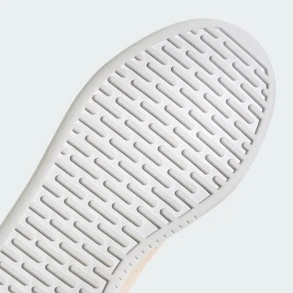 Baskets dans la rue du Parc