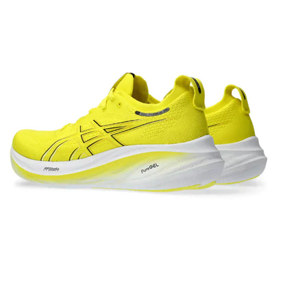 COMBO AVEC BASKETS 2 paires de baskets Asics Gel-Nimbus 26